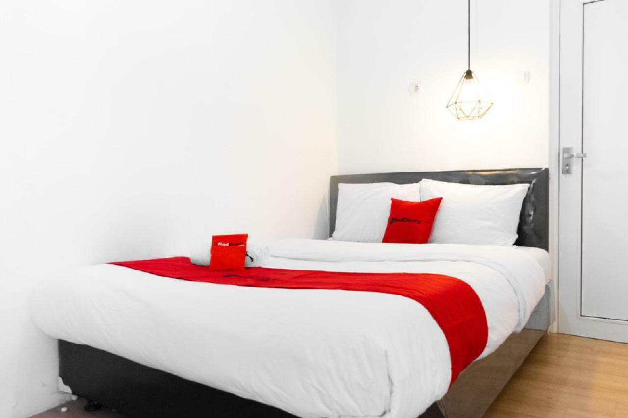 Reddoorz Near Sam Poo Kong 3 Semarang Hotel Екстериор снимка